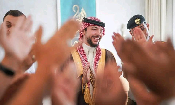 حمام عريس للامير الحسين قبل مراسم زفافه